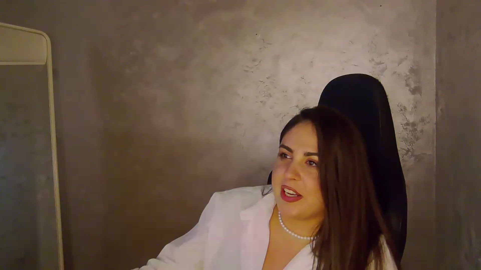 Gallery image thumbnail from NotVanilla's myfreecams stream on, 05/26/2026, 08:11 image 13 of 20