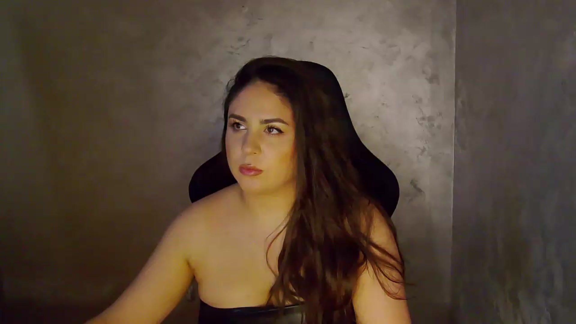 Gallery image thumbnail from NotVanilla's myfreecams stream on, 05/28/2026, 24:07 image 11 of 20