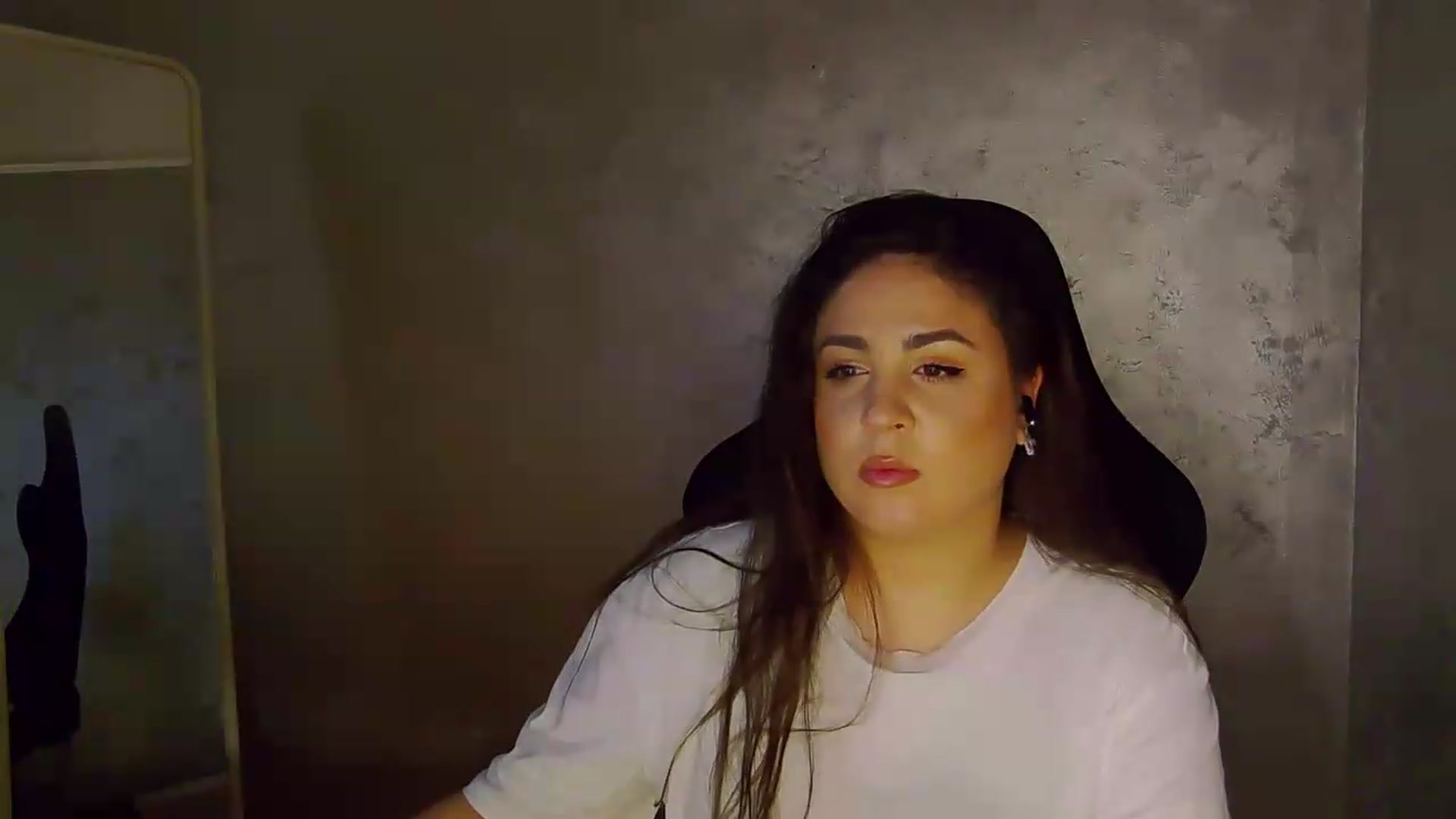 Gallery image thumbnail from NotVanilla's myfreecams stream on, 05/28/2026, 24:07 image 16 of 20