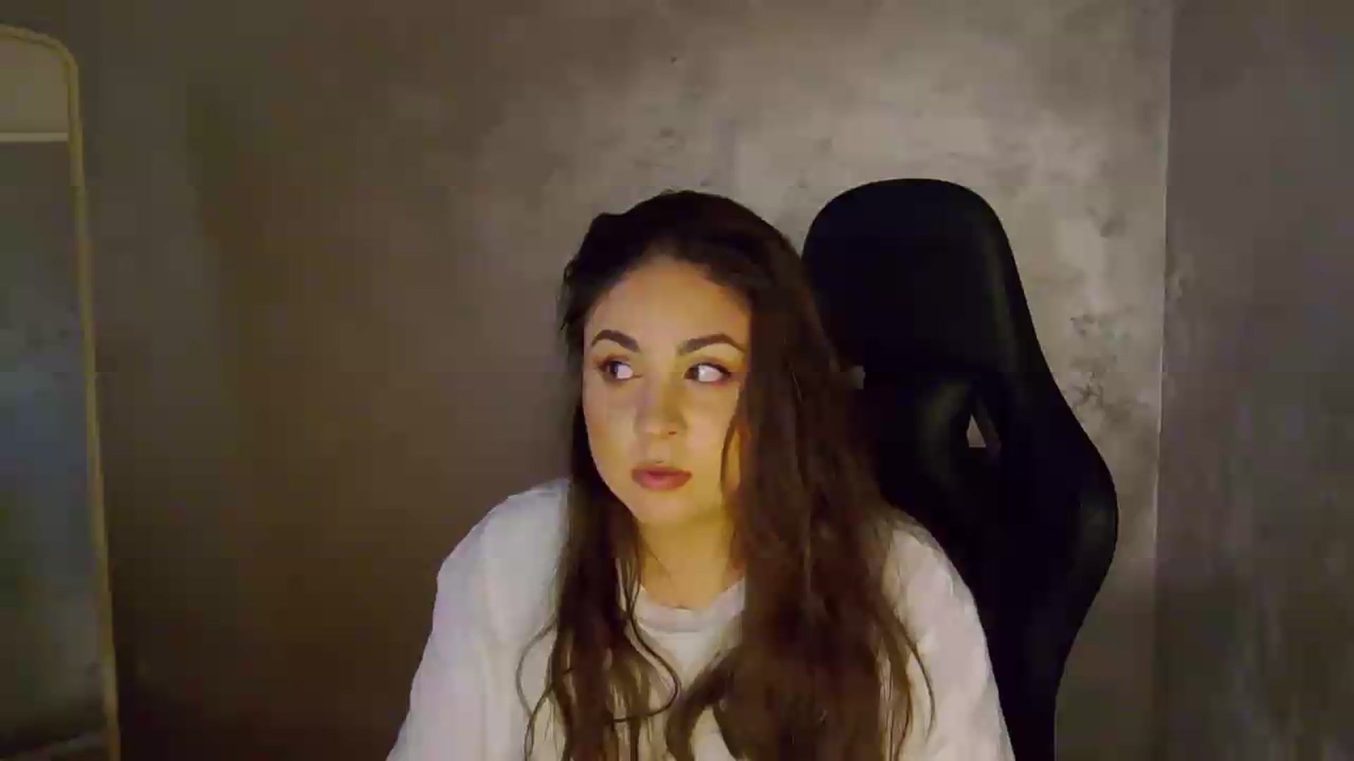 Gallery image thumbnail from NotVanilla's myfreecams stream on, 05/28/2026, 01:26 image 2 of 20
