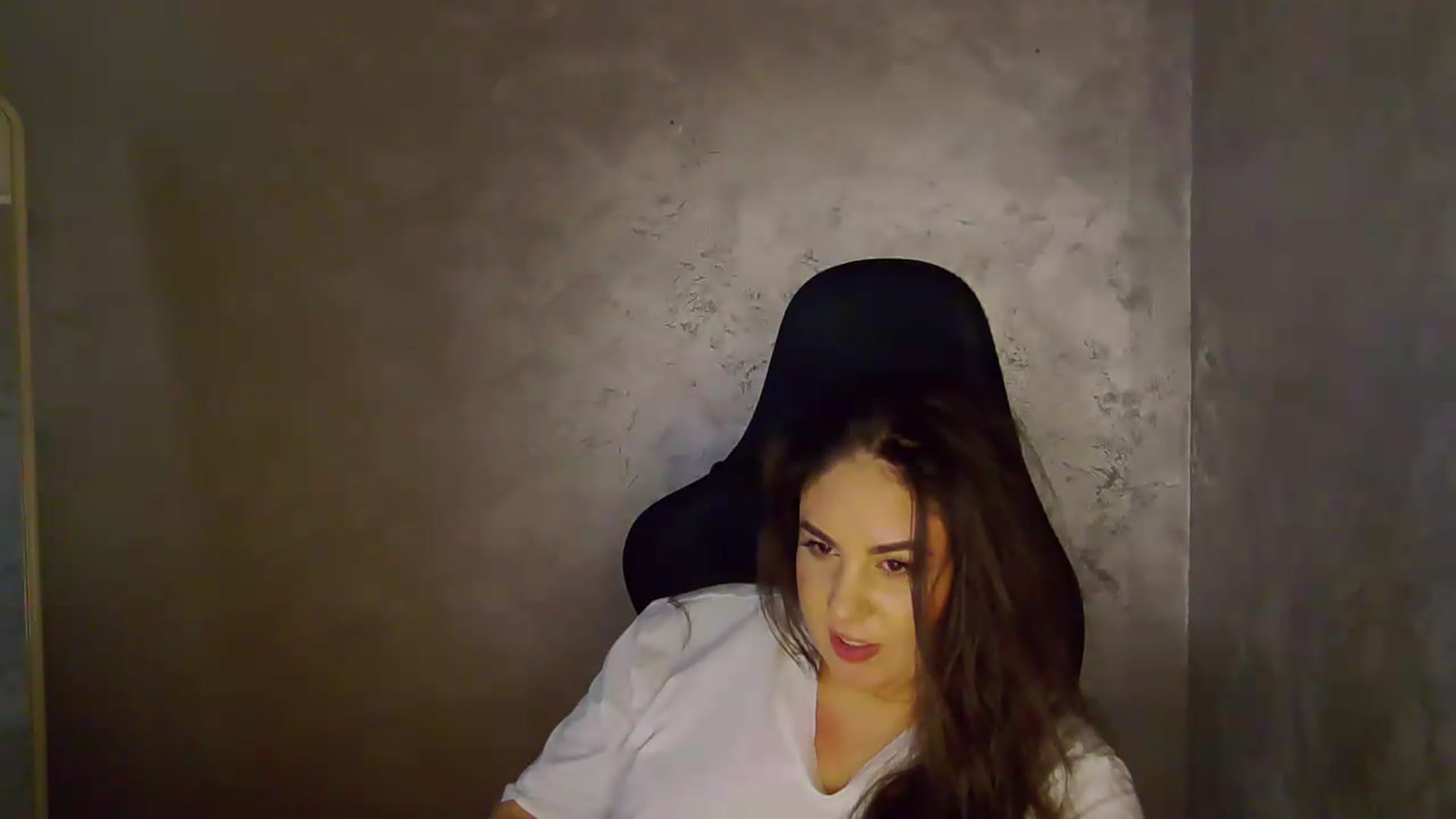 Gallery image thumbnail from NotVanilla's myfreecams stream on, 05/28/2026, 01:26 image 12 of 20