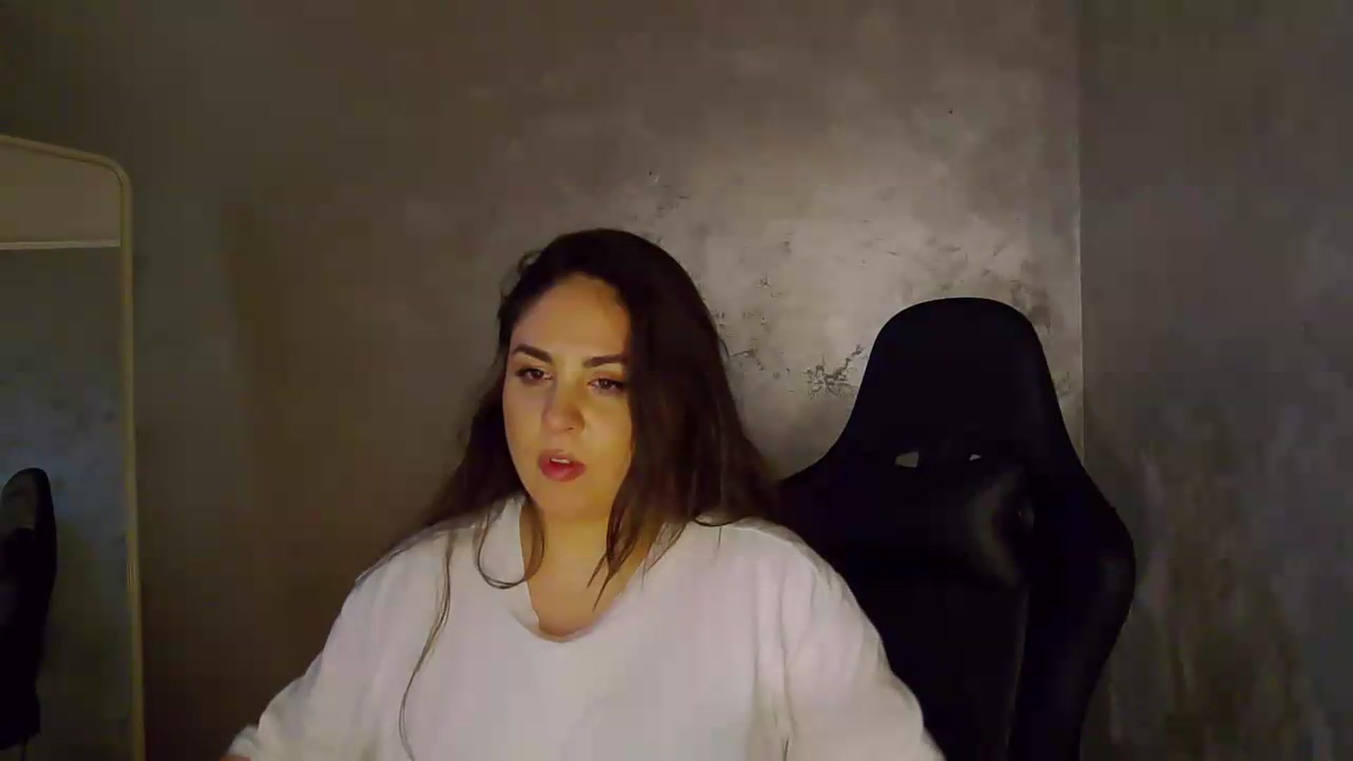 Gallery image thumbnail from NotVanilla's myfreecams stream on, 05/28/2026, 04:50 image 9 of 20