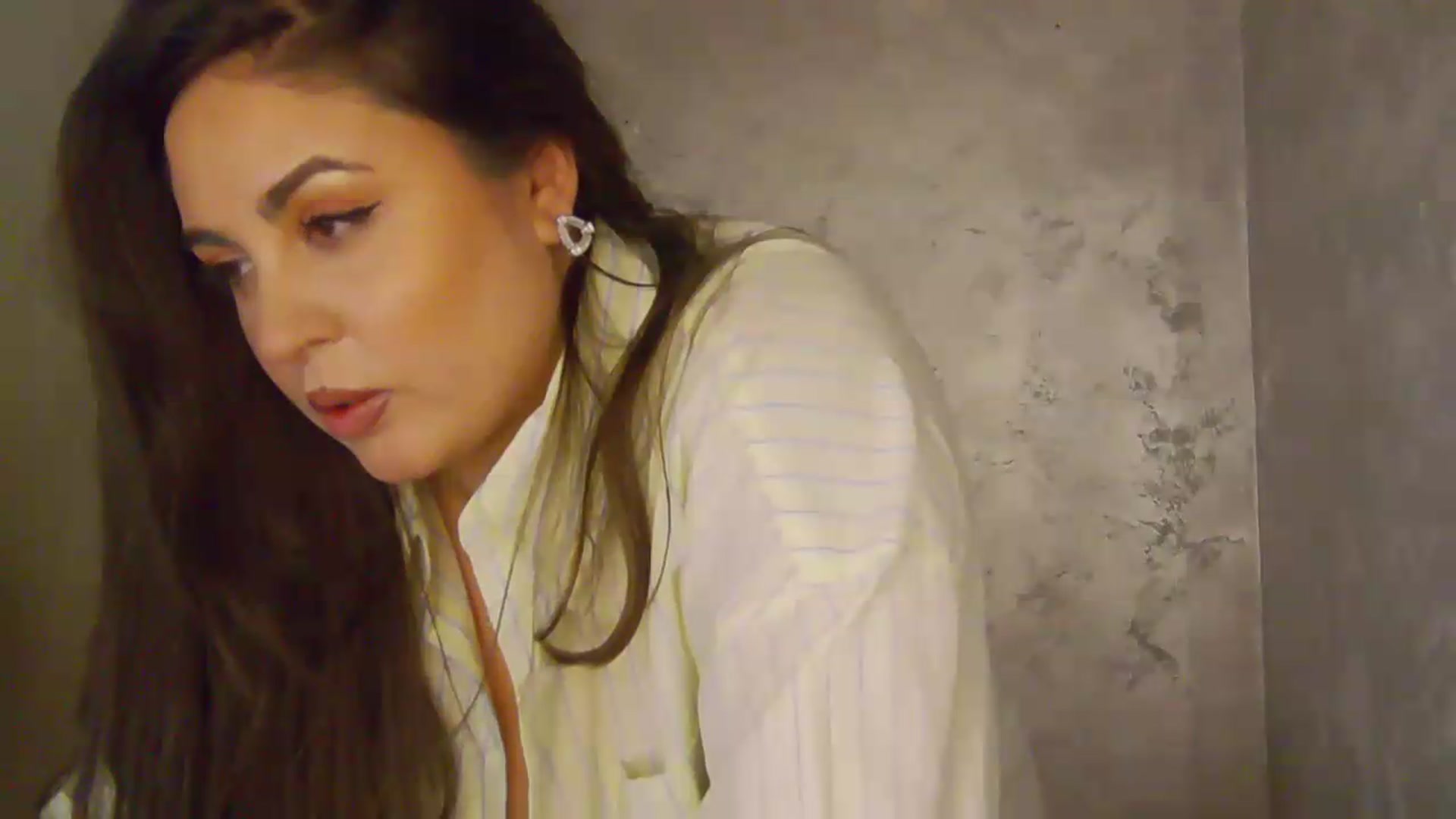 Gallery image thumbnail from NotVanilla's myfreecams stream on, 05/29/2026, 02:42 image 8 of 20