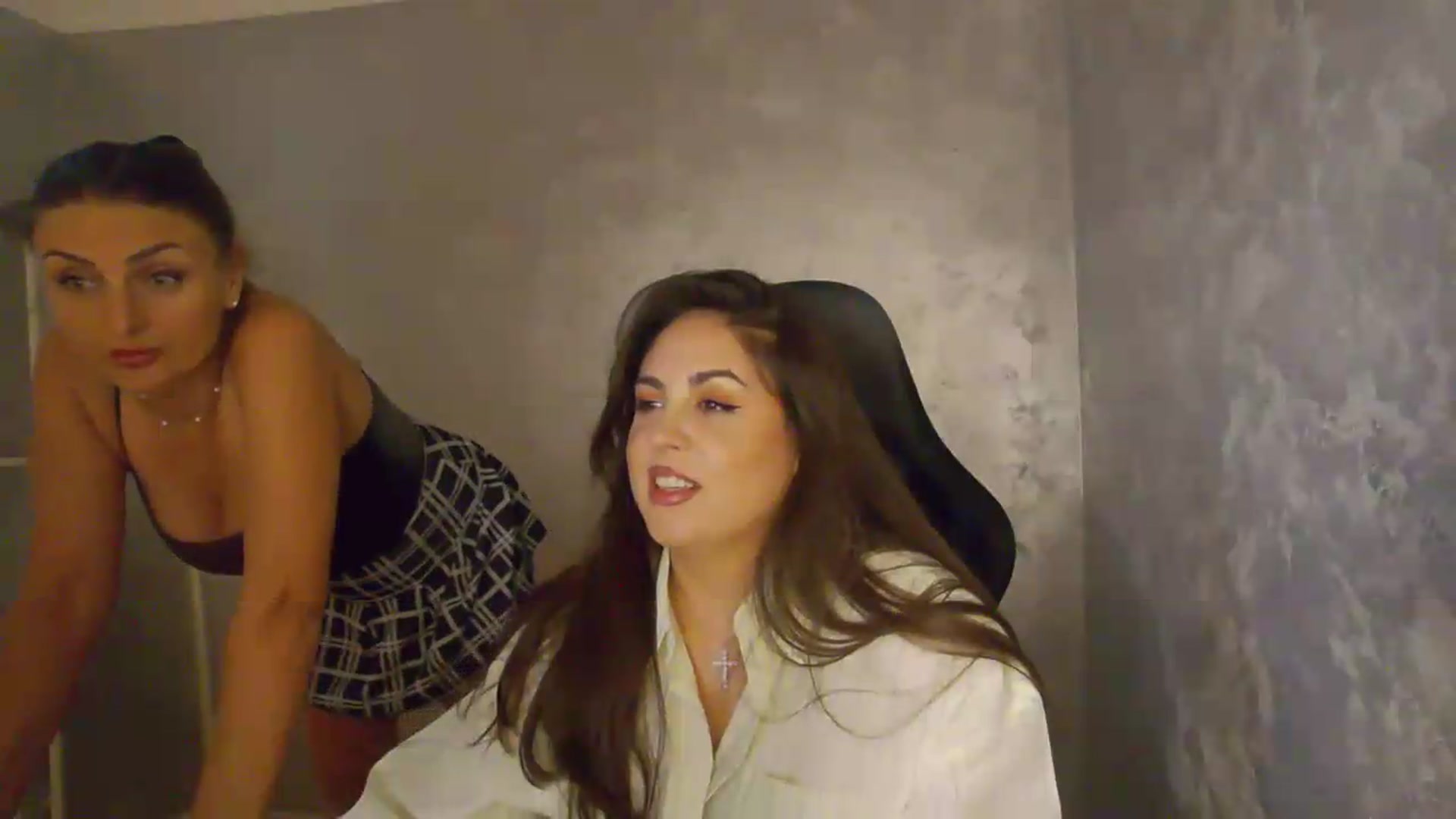 Gallery image thumbnail from NotVanilla's myfreecams stream on, 05/29/2026, 02:42 image 13 of 20