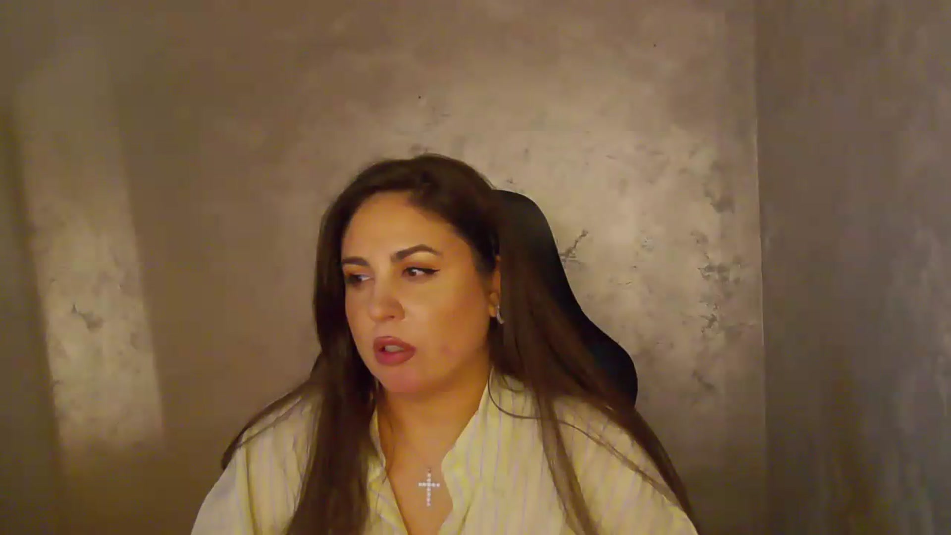 Gallery image thumbnail from NotVanilla's myfreecams stream on, 05/29/2026, 04:53 image 6 of 20