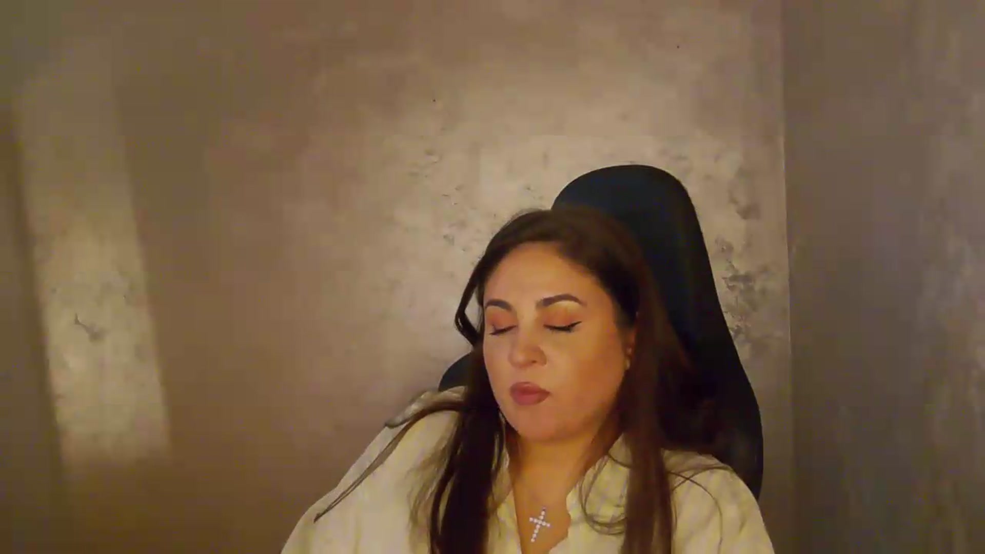 Gallery image thumbnail from NotVanilla's myfreecams stream on, 05/29/2026, 04:53 image 13 of 20