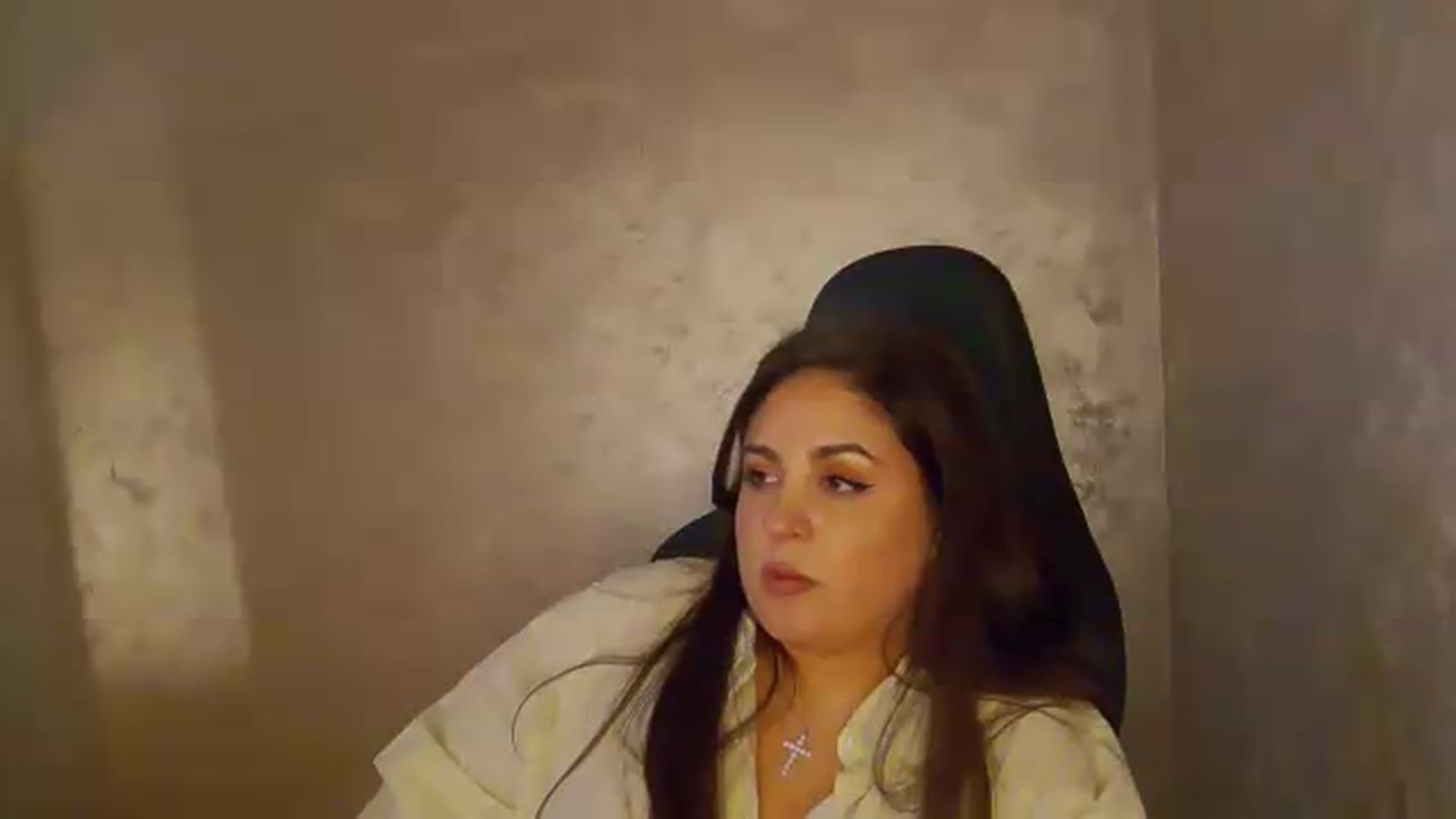 Gallery image thumbnail from NotVanilla's myfreecams stream on, 05/29/2026, 04:53 image 16 of 20