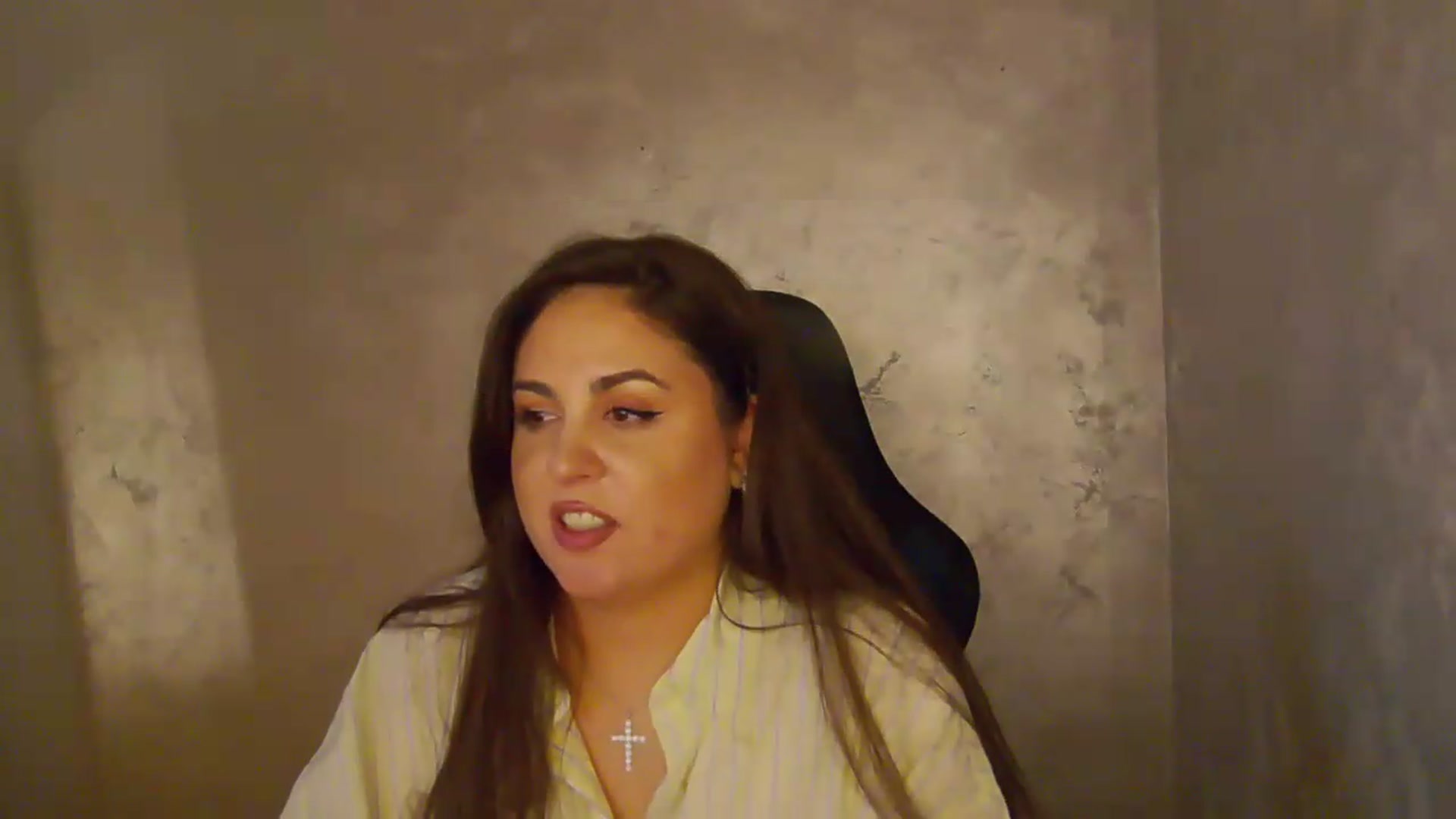 Gallery image thumbnail from NotVanilla's myfreecams stream on, 05/29/2026, 04:53 image 5 of 20