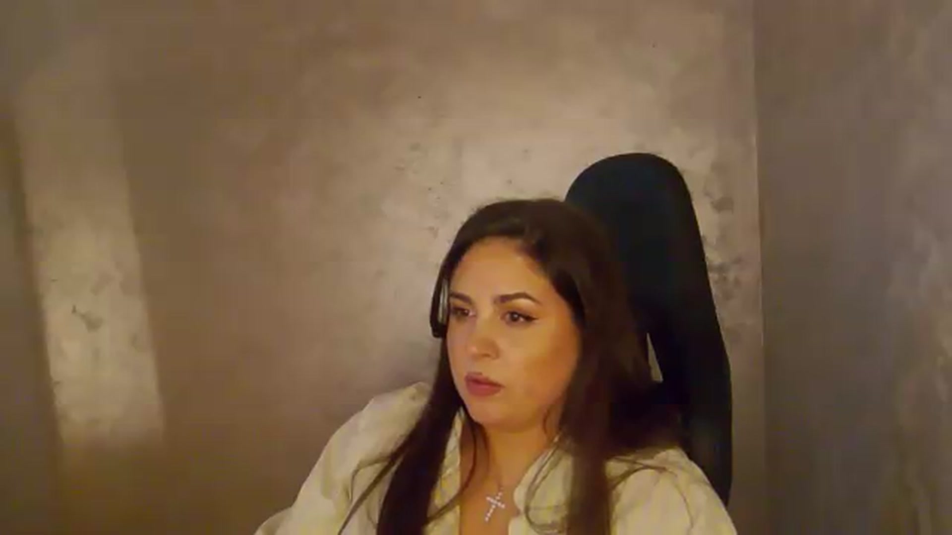 Gallery image thumbnail from NotVanilla's myfreecams stream on, 05/29/2026, 04:53 image 17 of 20