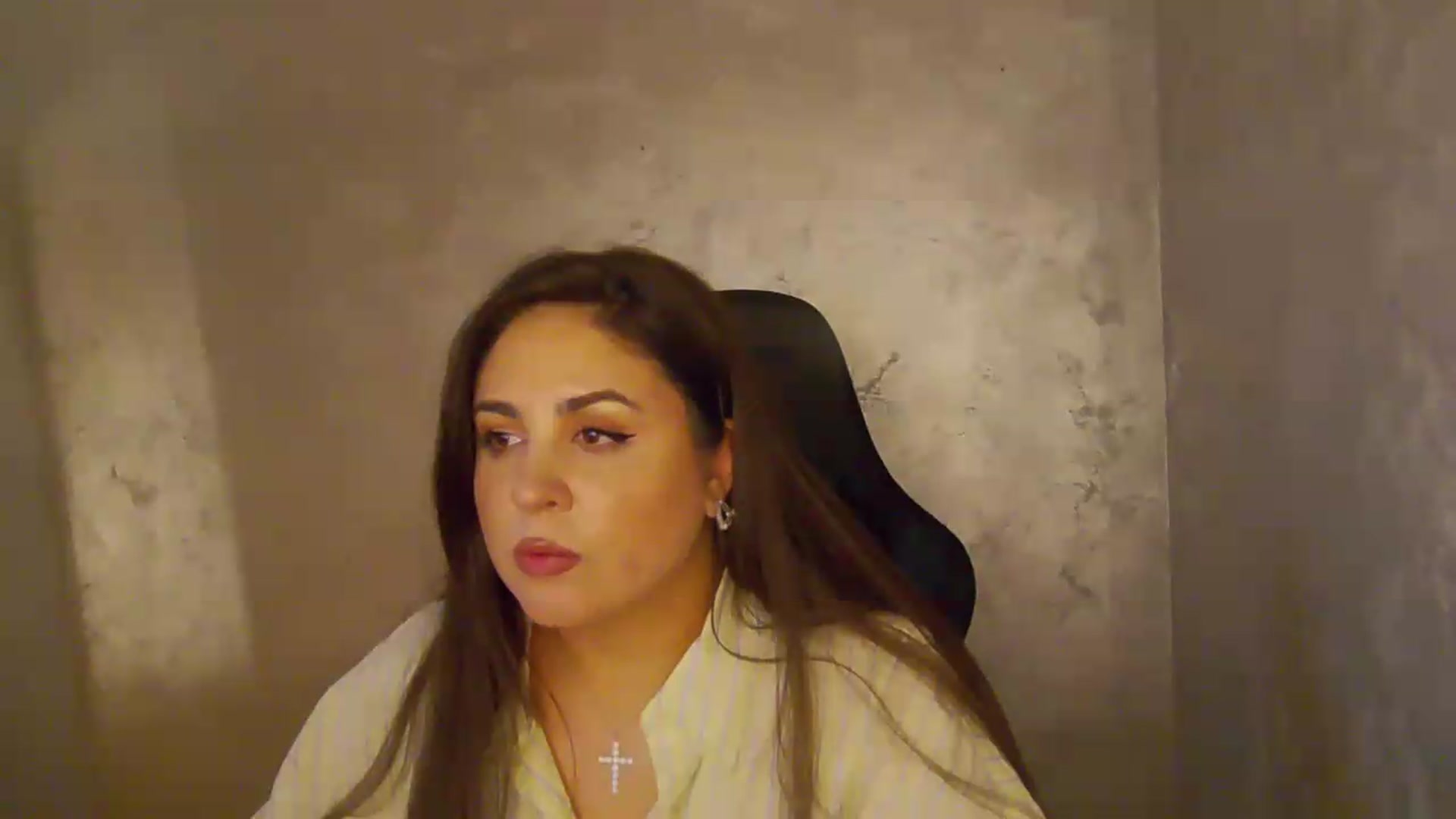 Gallery image thumbnail from NotVanilla's myfreecams stream on, 05/29/2026, 04:53 image 8 of 20