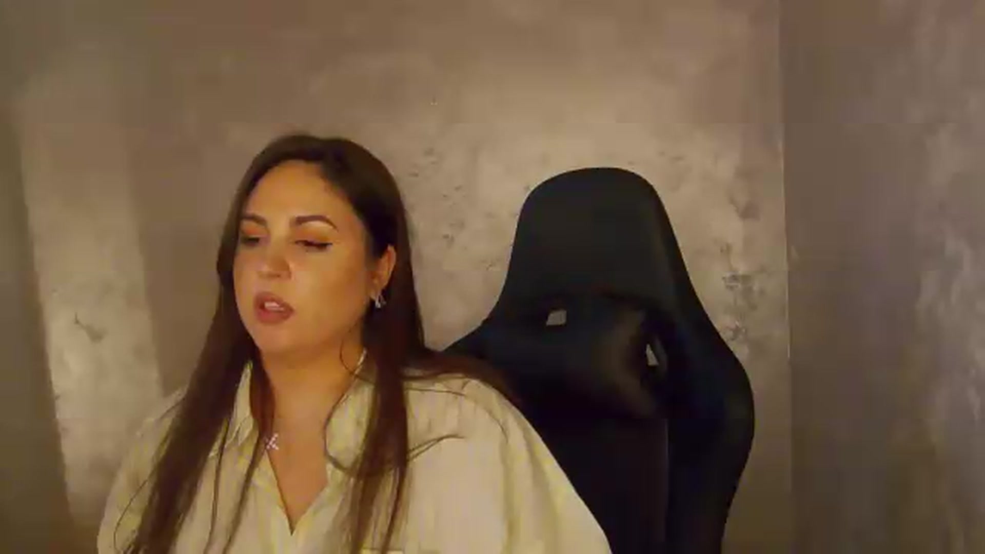 Gallery image thumbnail from NotVanilla's myfreecams stream on, 05/29/2026, 04:53 image 19 of 20
