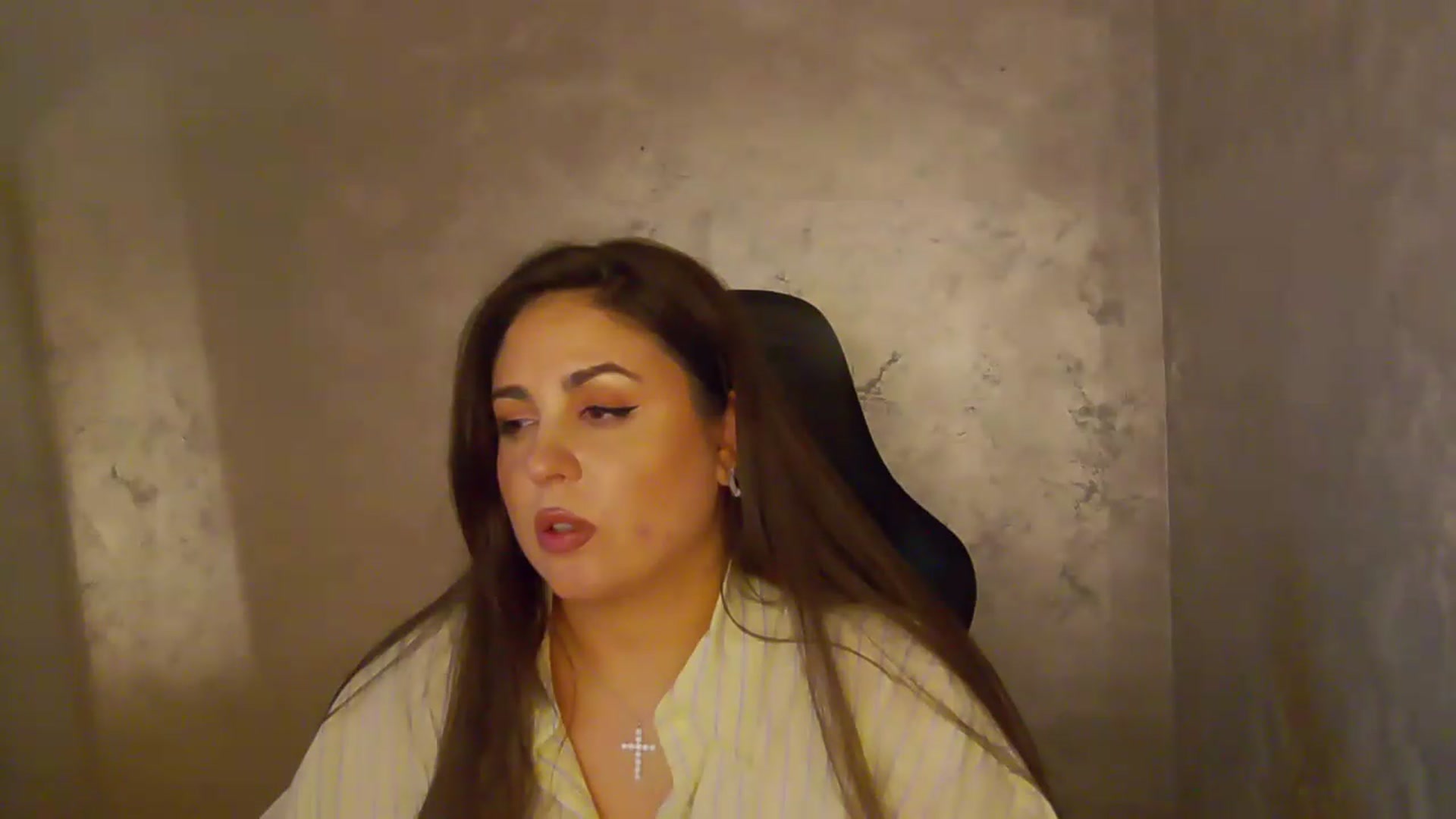 Gallery image thumbnail from NotVanilla's myfreecams stream on, 05/29/2026, 04:53 image 7 of 20