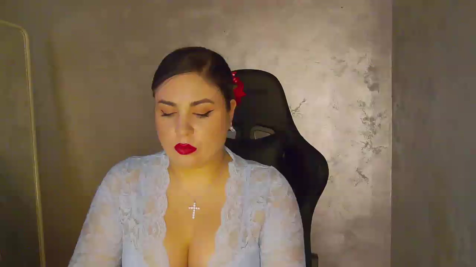 Gallery image thumbnail from NotVanilla's myfreecams stream on, 06/02/2026, 03:11 image 1 of 20