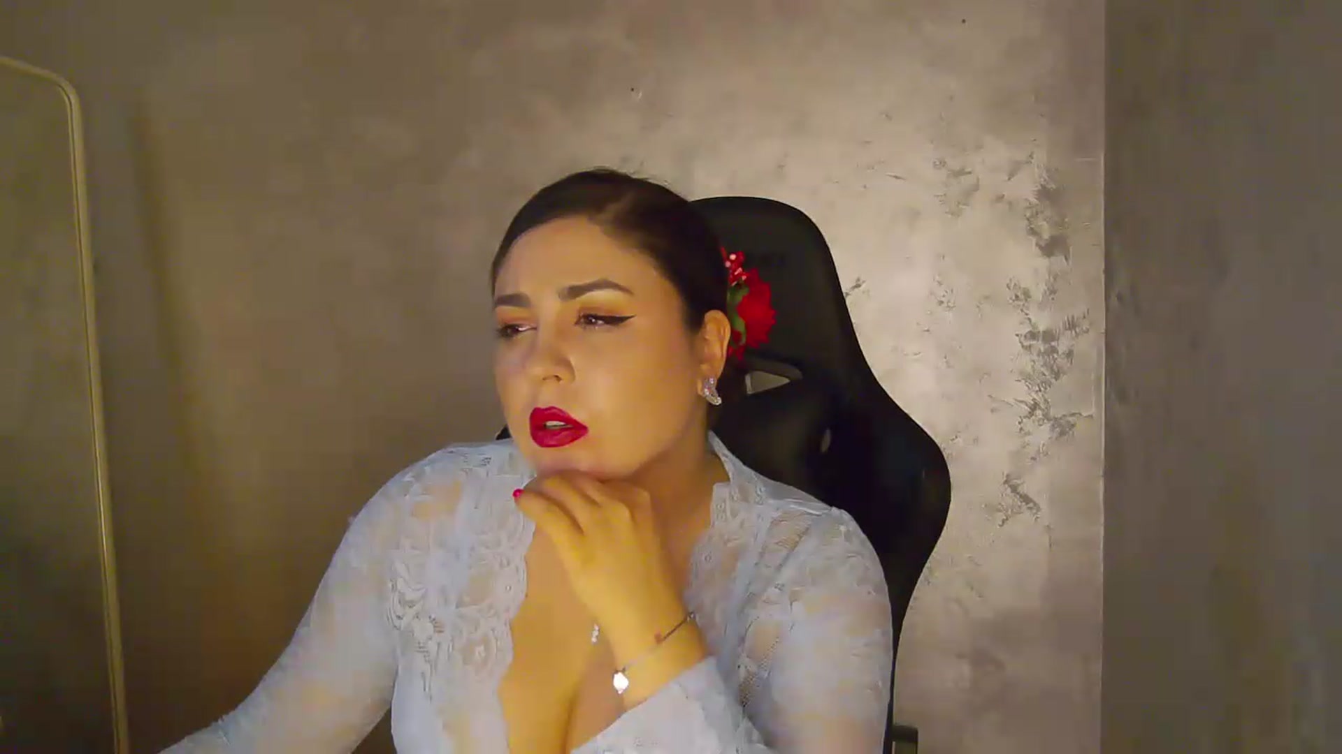 Gallery image thumbnail from NotVanilla's myfreecams stream on, 06/02/2026, 03:11 image 11 of 20