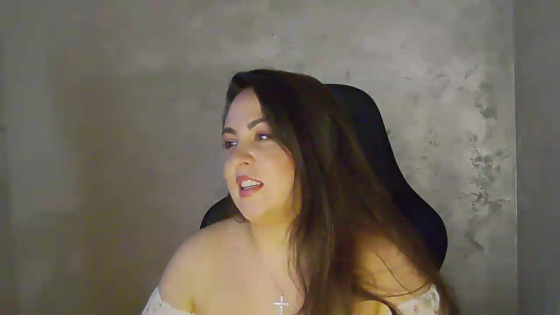 Gallery image thumbnail from NotVanilla's myfreecams stream on, 06/07/2026, 24:39 image 15 of 20