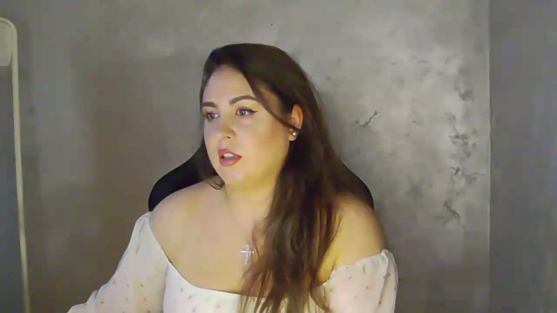 Gallery image thumbnail from NotVanilla's myfreecams stream on, 06/07/2026, 24:39 image 3 of 20
