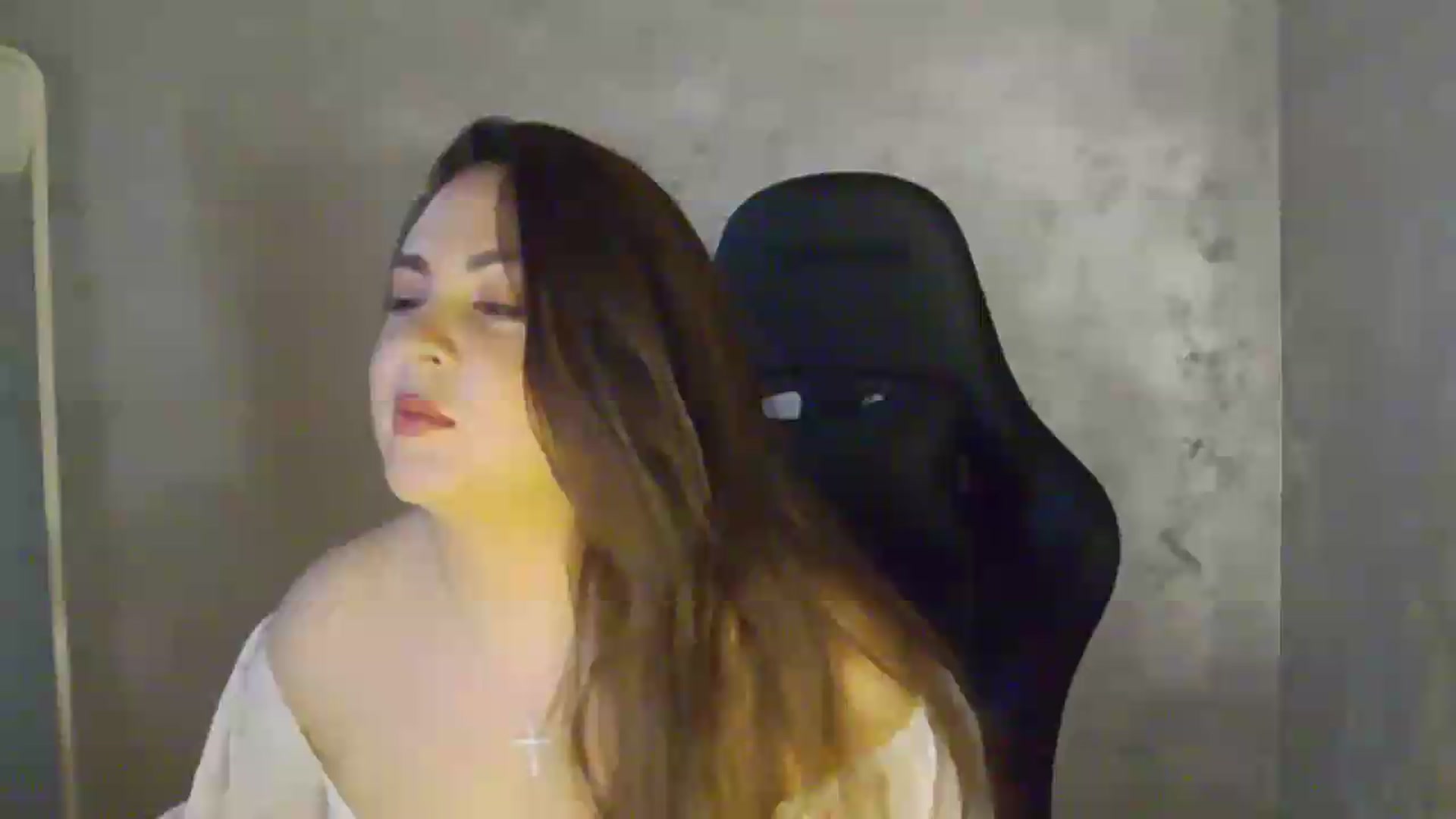 Gallery image thumbnail from NotVanilla's myfreecams stream on, 06/07/2026, 24:39 image 1 of 20