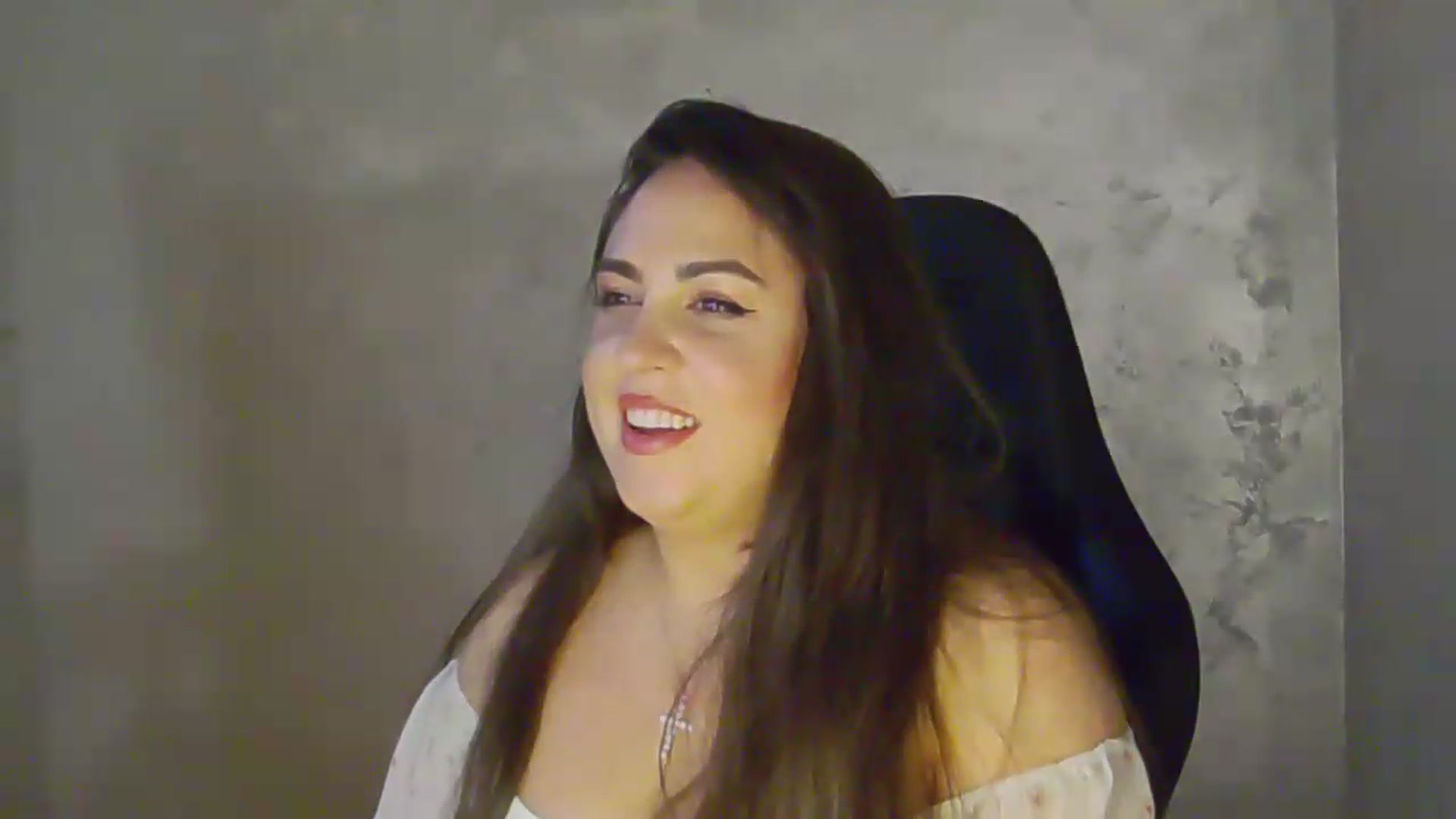 Gallery image thumbnail from NotVanilla's myfreecams stream on, 06/07/2026, 24:39 image 10 of 20