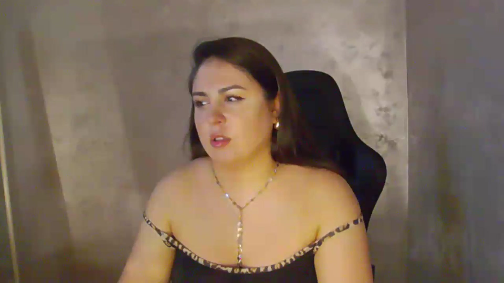 Gallery image thumbnail from NotVanilla's myfreecams stream on, 06/08/2026, 06:29 image 19 of 20