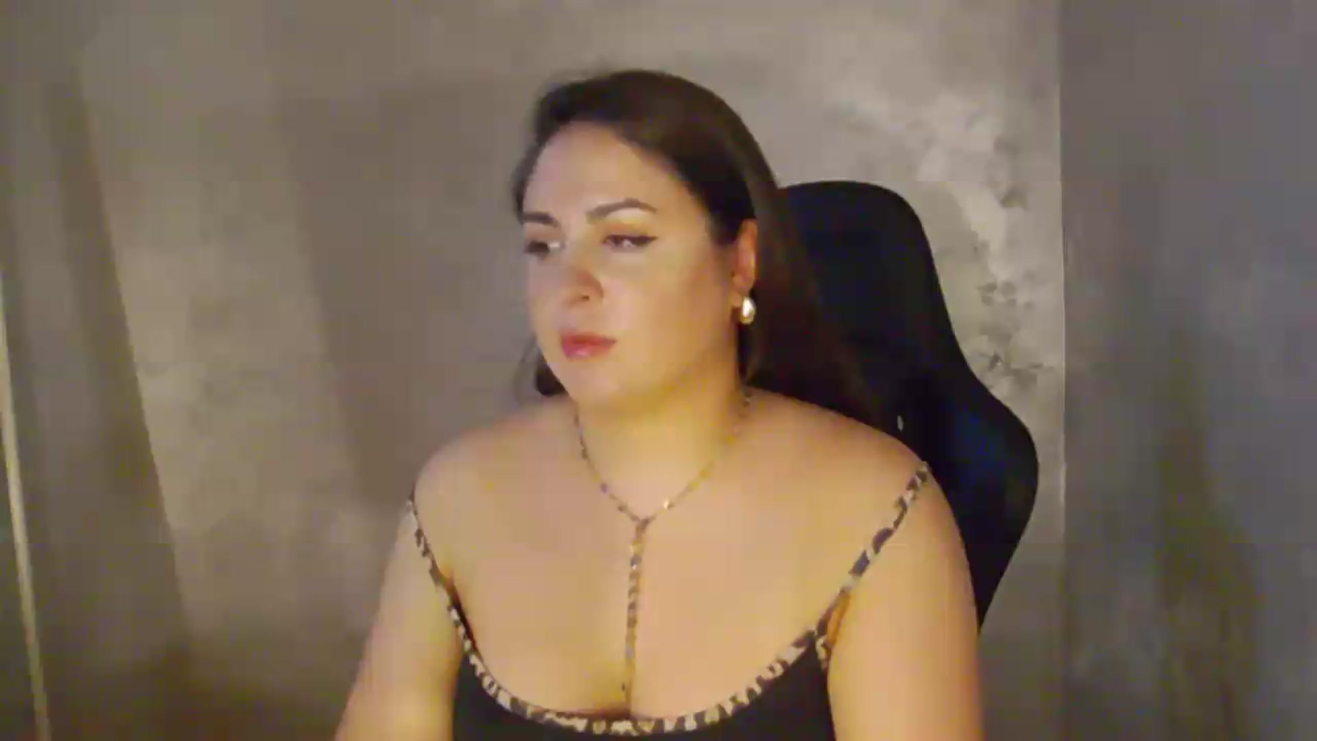 Gallery image thumbnail from NotVanilla's myfreecams stream on, 06/08/2026, 06:29 image 15 of 20