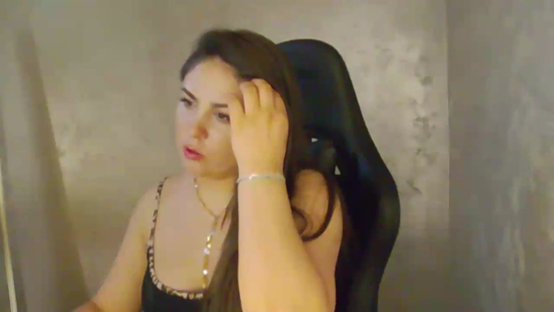 Gallery image thumbnail from NotVanilla's myfreecams stream on, 06/08/2026, 07:43 image 6 of 20