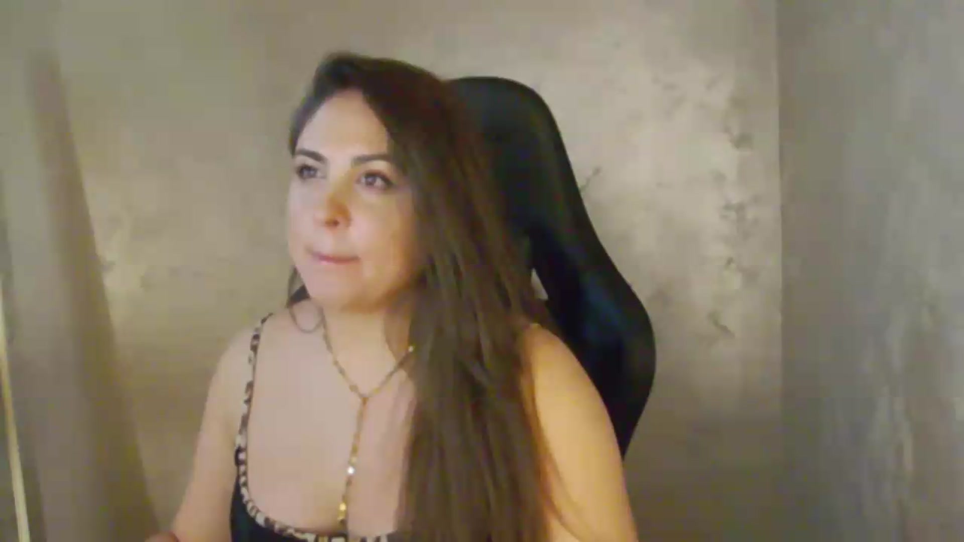 Gallery image thumbnail from NotVanilla's myfreecams stream on, 06/08/2026, 07:43 image 16 of 20