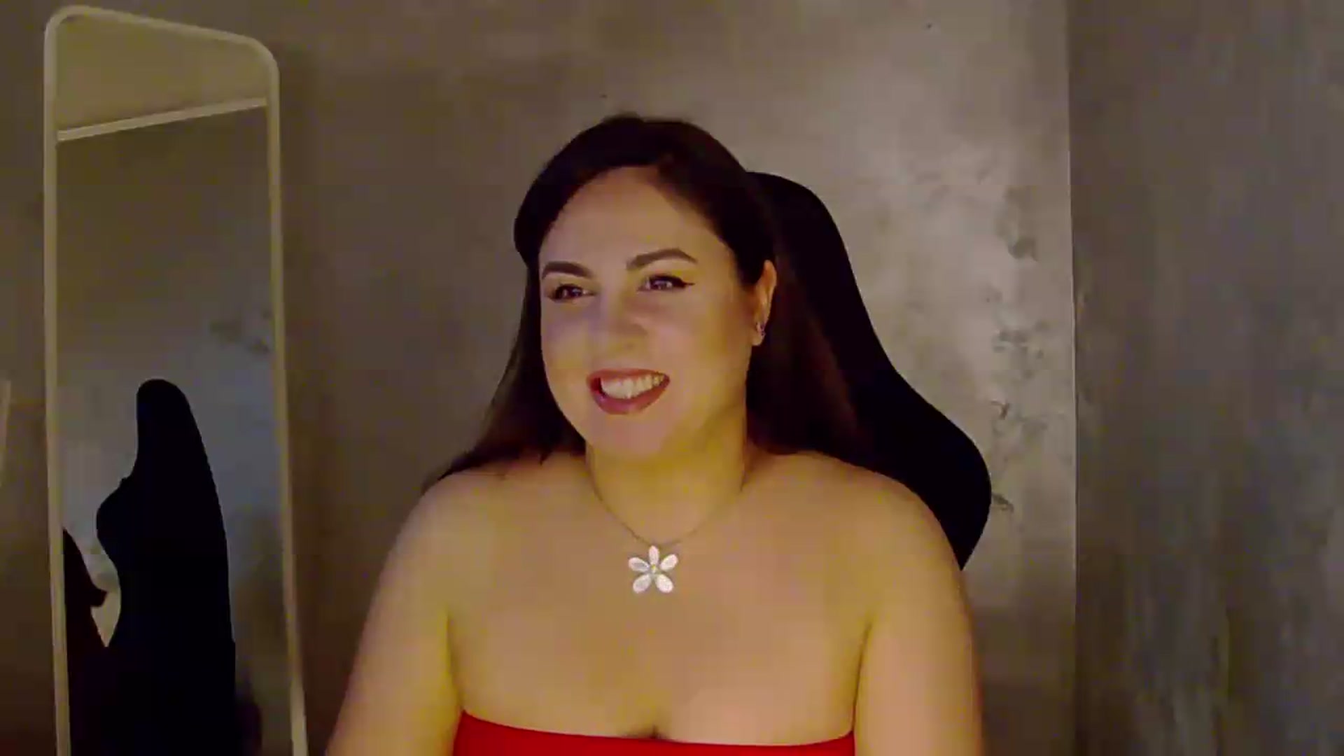 Gallery image thumbnail from NotVanilla's myfreecams stream on, 06/10/2026, 24:00 image 15 of 20