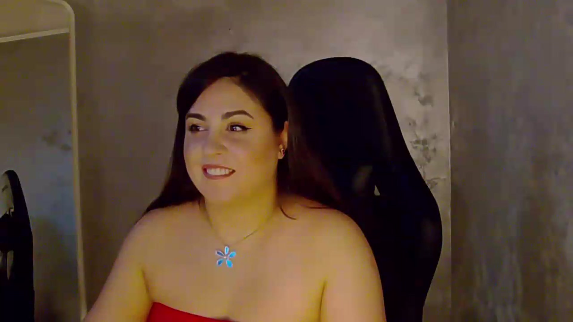 Gallery image thumbnail from NotVanilla's myfreecams stream on, 06/10/2026, 01:21 image 14 of 20