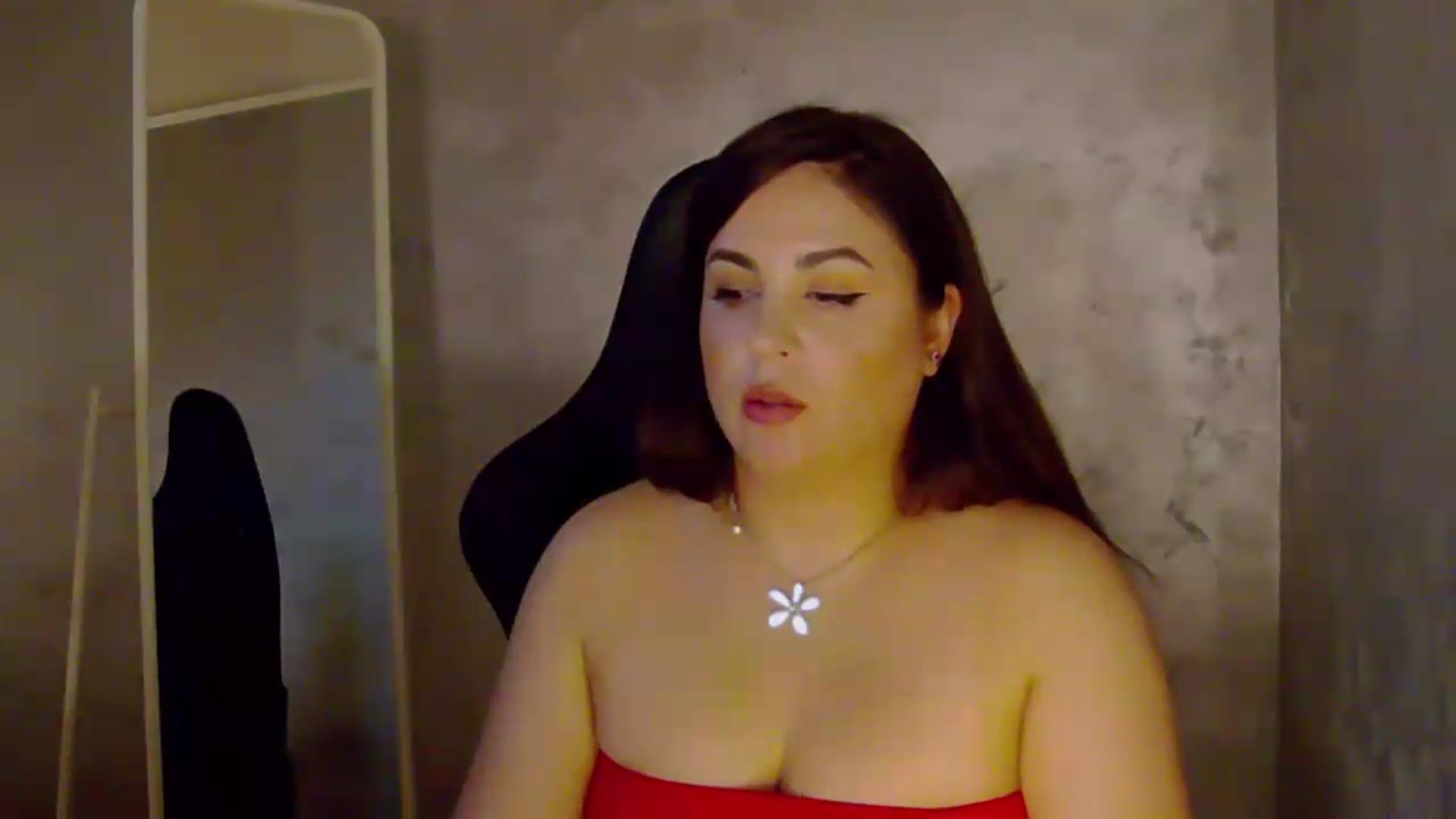 Gallery image thumbnail from NotVanilla's myfreecams stream on, 06/10/2026, 03:08 image 20 of 20