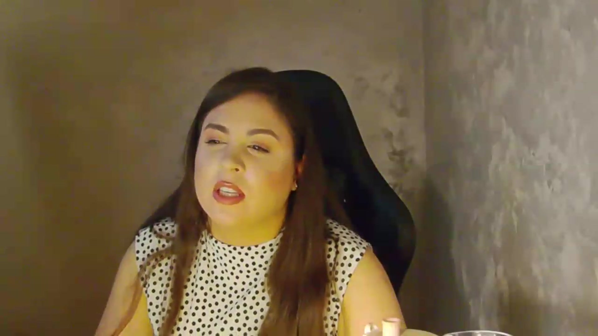 Gallery image thumbnail from NotVanilla's myfreecams stream on, 06/10/2026, 23:08 image 10 of 20