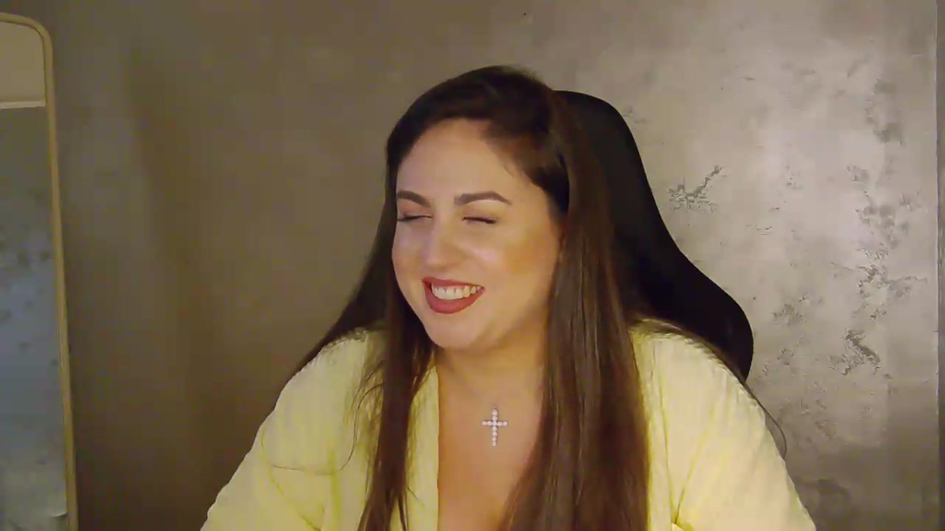 Gallery image thumbnail from NotVanilla's myfreecams stream on, 06/12/2026, 02:09 image 9 of 20