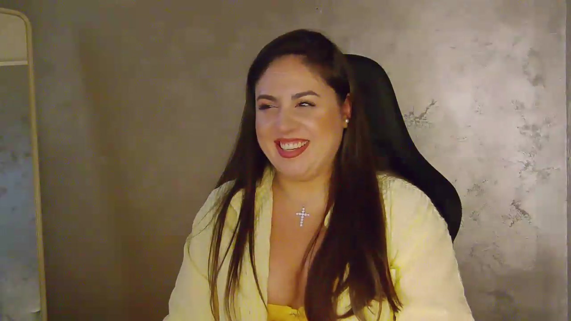 Gallery image thumbnail from NotVanilla's myfreecams stream on, 06/12/2026, 02:09 image 8 of 20