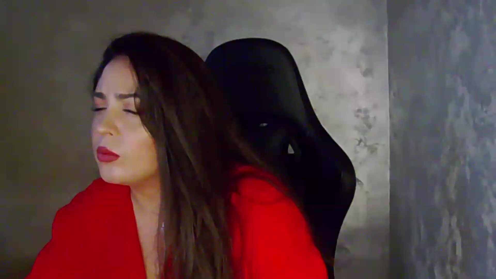 Gallery image thumbnail from NotVanilla's myfreecams stream on, 06/15/2026, 02:03 image 6 of 20