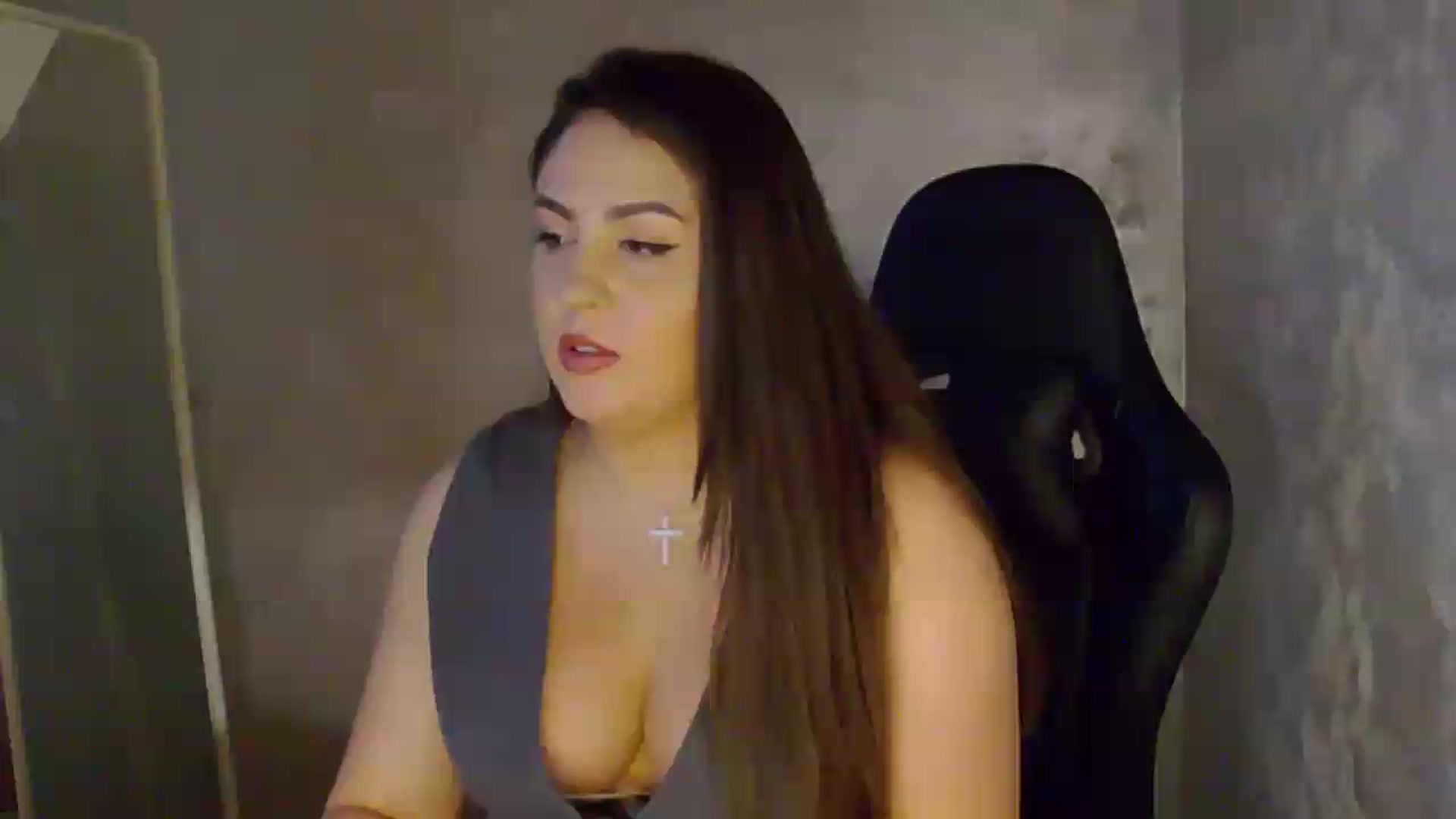 Gallery image thumbnail from NotVanilla's myfreecams stream on, 06/16/2026, 24:46 image 1 of 20
