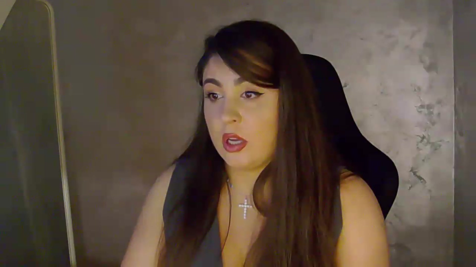 Gallery image thumbnail from NotVanilla's myfreecams stream on, 06/16/2026, 01:39 image 7 of 20