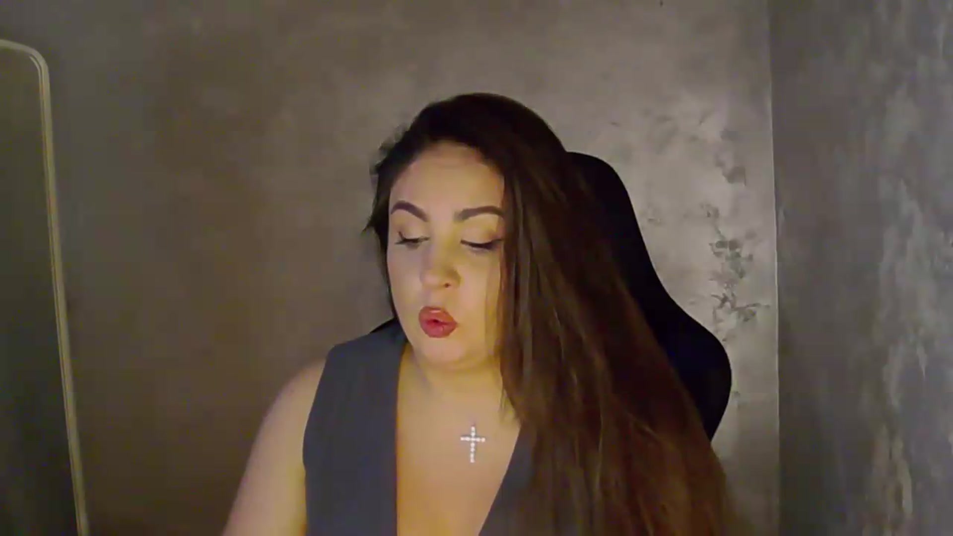 Gallery image thumbnail from NotVanilla's myfreecams stream on, 06/16/2026, 04:38 image 8 of 20