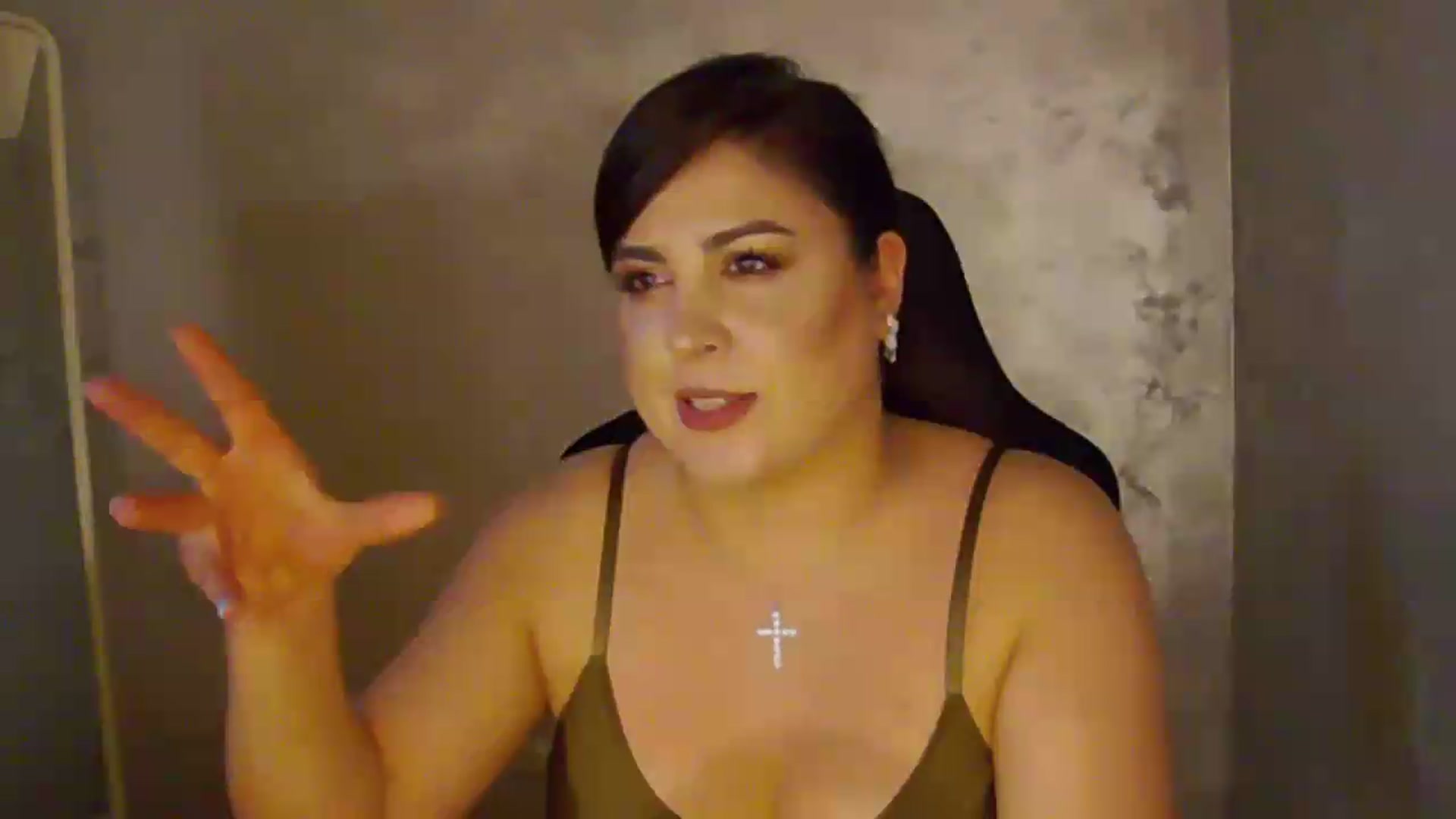 Gallery image thumbnail from NotVanilla's myfreecams stream on, 06/20/2026, 22:54 image 10 of 20