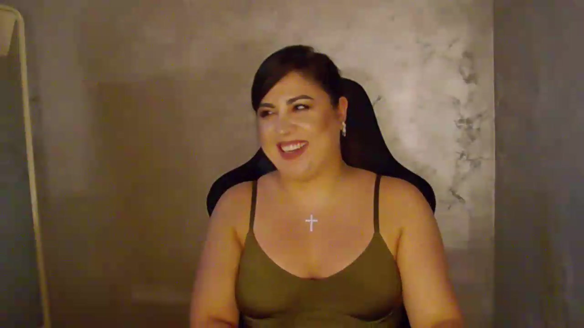 Gallery image thumbnail from NotVanilla's myfreecams stream on, 06/20/2026, 22:54 image 11 of 20