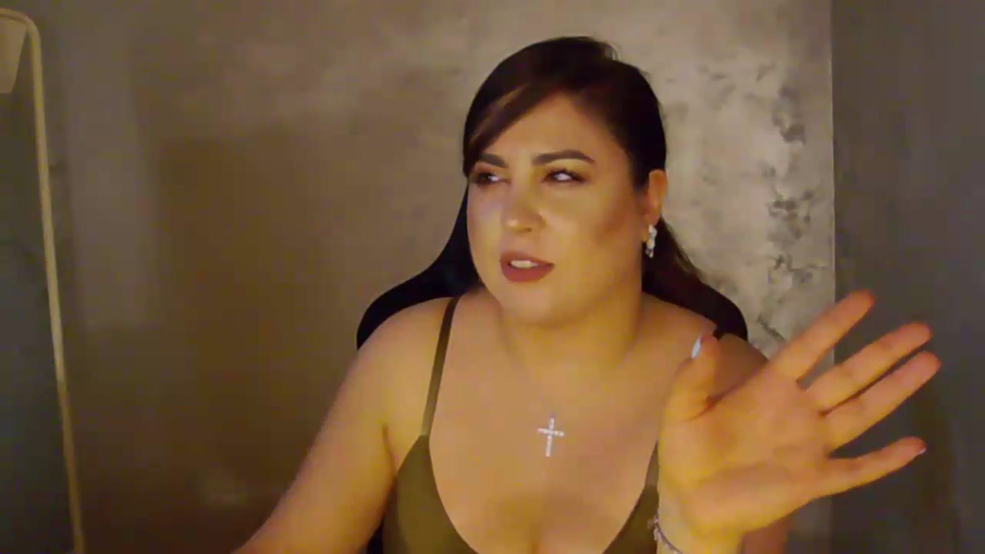 Gallery image thumbnail from NotVanilla's myfreecams stream on, 06/20/2026, 22:54 image 14 of 20
