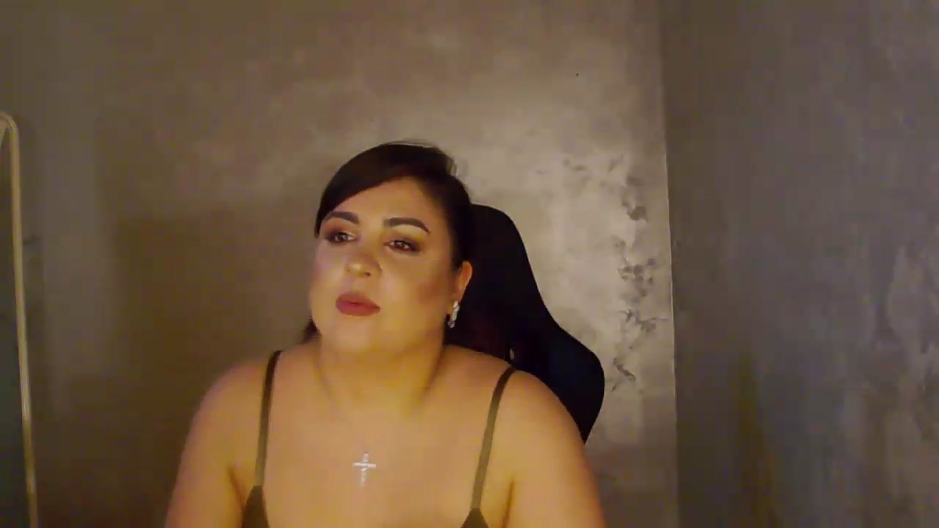 Gallery image thumbnail from NotVanilla's myfreecams stream on, 06/21/2026, 24:16 image 5 of 20