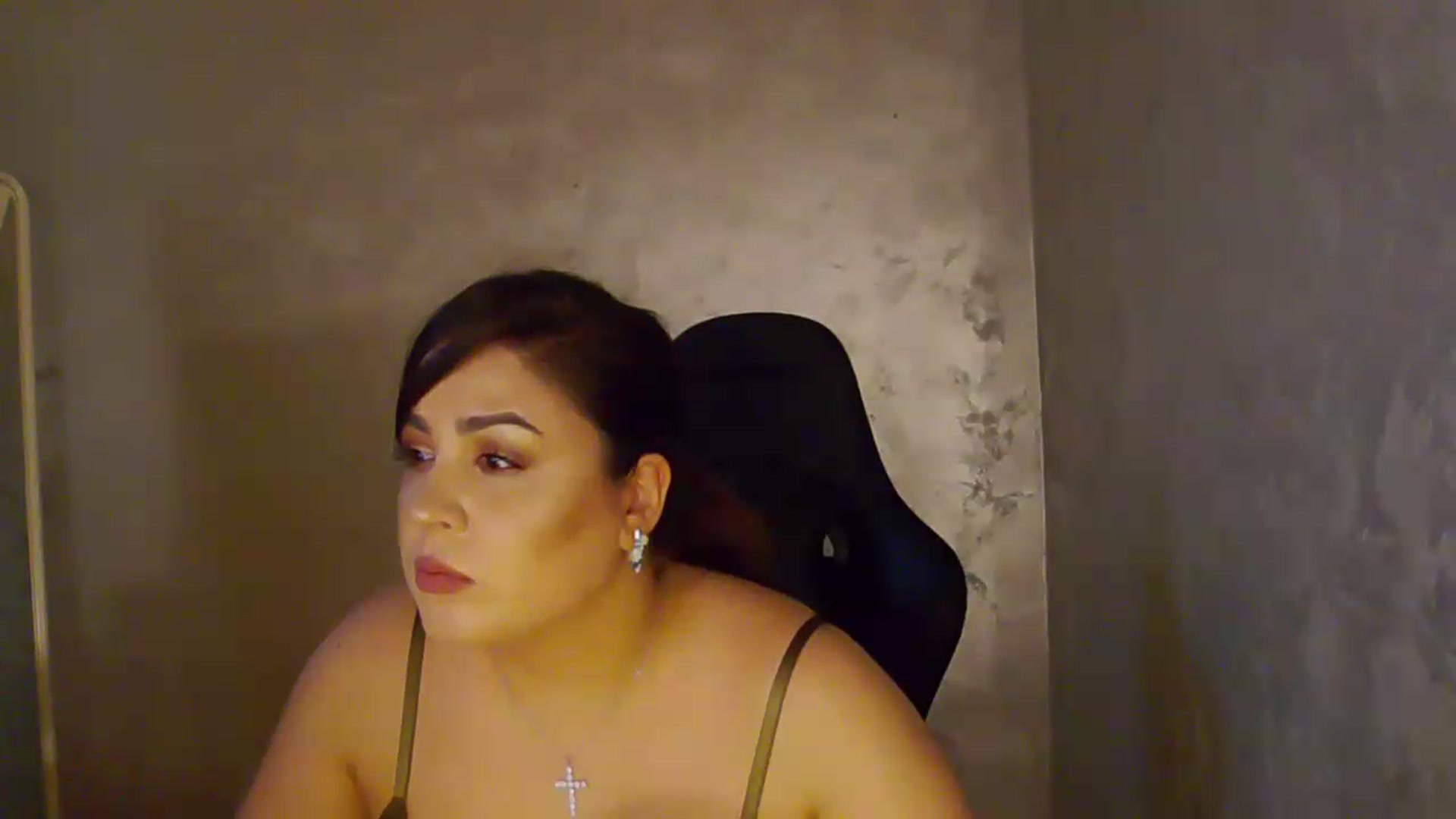Gallery image thumbnail from NotVanilla's myfreecams stream on, 06/21/2026, 24:16 image 2 of 20