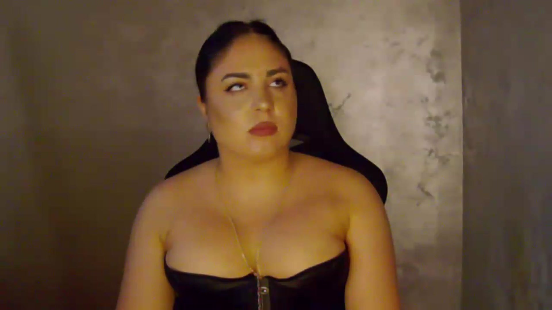 Gallery image thumbnail from NotVanilla's myfreecams stream on, 06/22/2026, 24:02 image 14 of 20