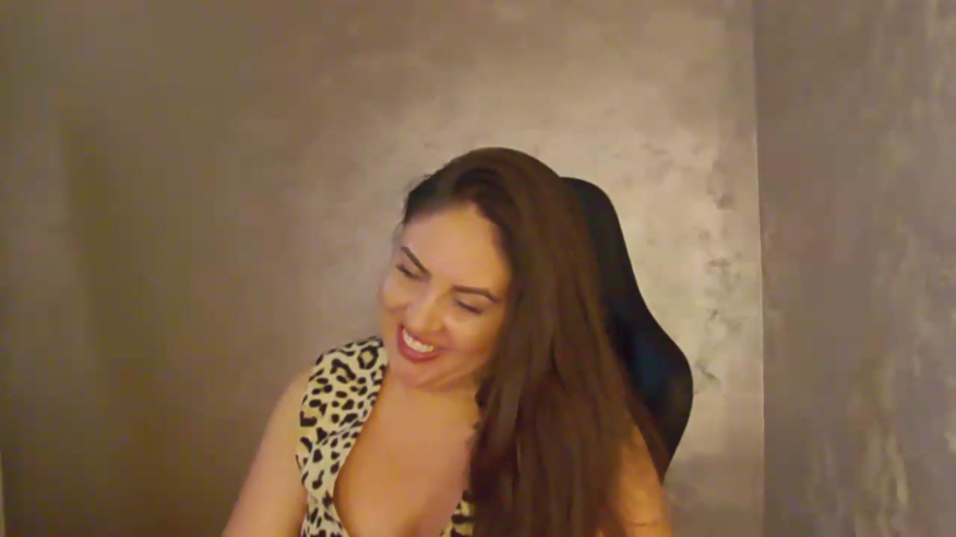 Gallery image thumbnail from NotVanilla's myfreecams stream on, 06/23/2026, 03:55 image 5 of 20