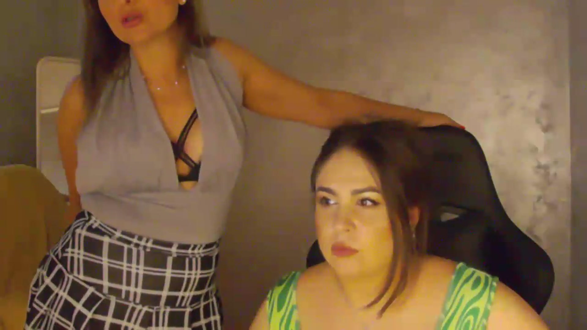 Gallery image thumbnail from NotVanilla's myfreecams stream on, 06/25/2026, 02:07 image 8 of 20