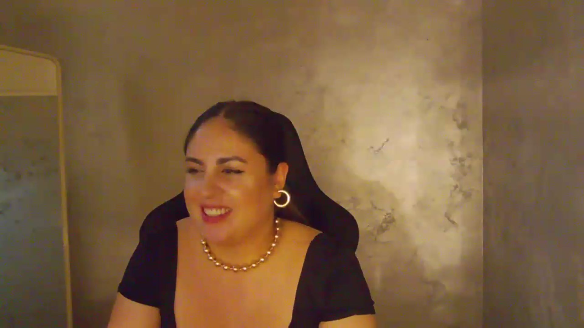 Gallery image thumbnail from NotVanilla's myfreecams stream on, 06/26/2026, 06:11 image 20 of 20