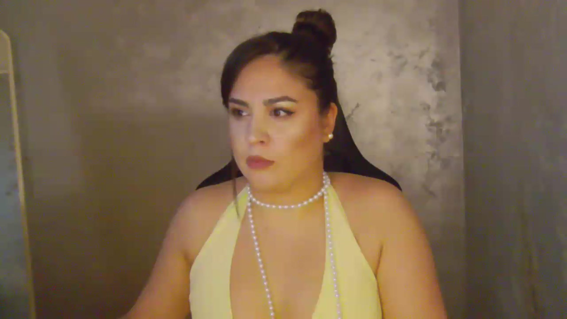 Gallery image thumbnail from NotVanilla's myfreecams stream on, 06/29/2026, 01:41 image 16 of 20