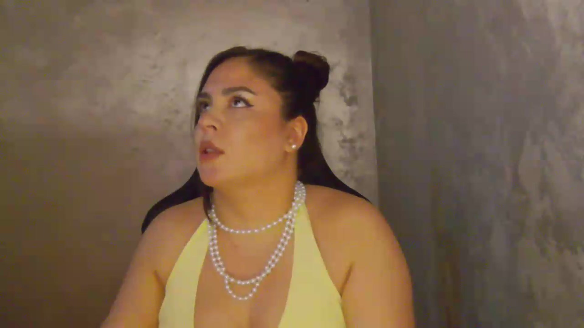 Gallery image thumbnail from NotVanilla's myfreecams stream on, 06/29/2026, 03:01 image 18 of 20
