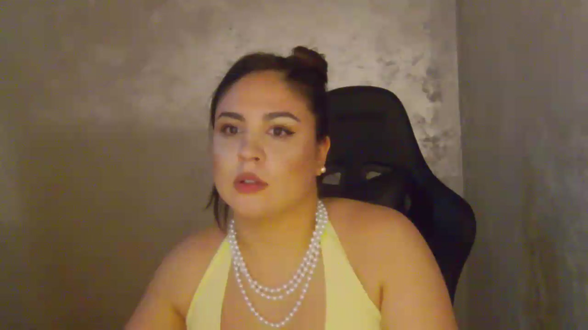 Gallery image thumbnail from NotVanilla's myfreecams stream on, 06/29/2026, 03:01 image 9 of 20