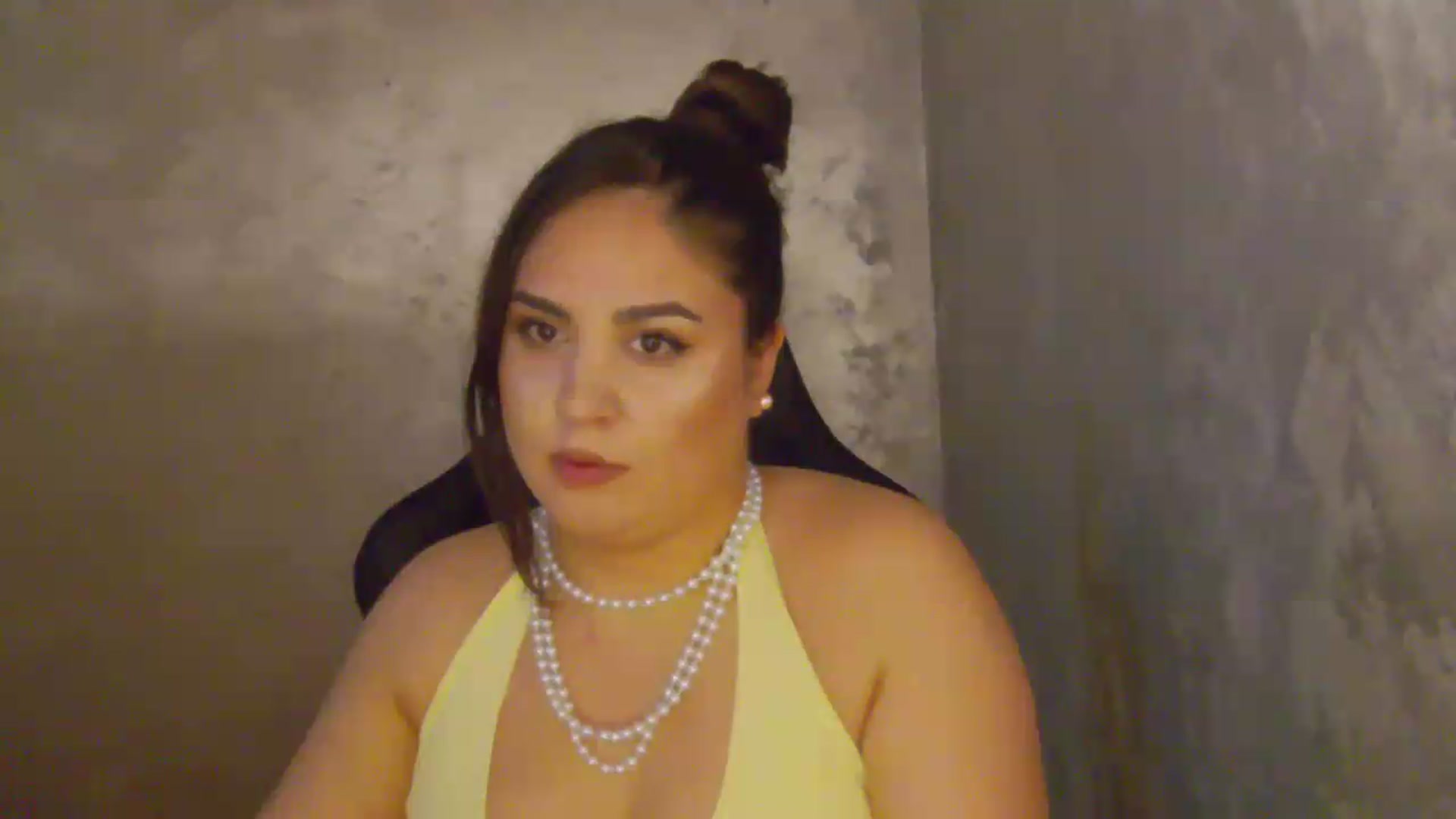 Gallery image thumbnail from NotVanilla's myfreecams stream on, 06/29/2026, 03:01 image 19 of 20