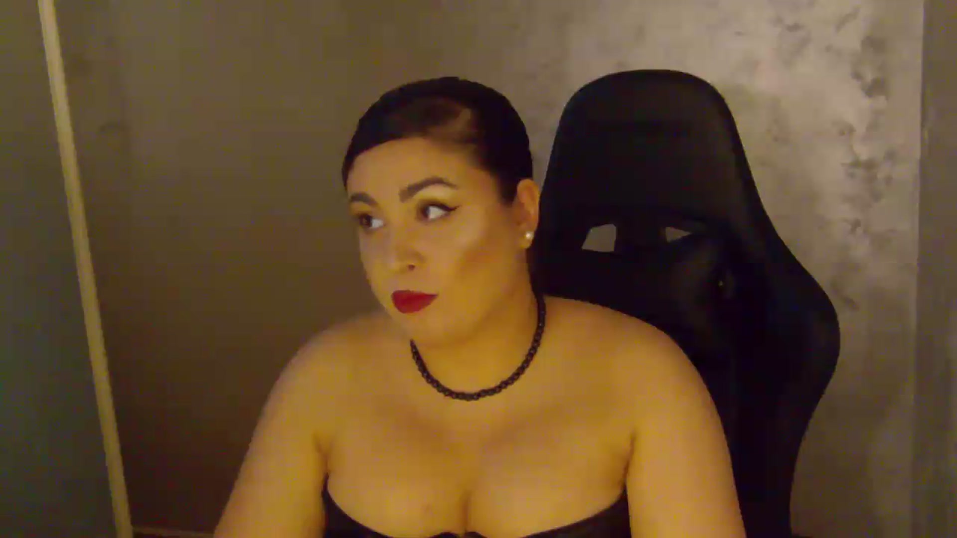 Gallery image thumbnail from NotVanilla's myfreecams stream on, 06/29/2026, 22:44 image 9 of 20